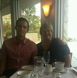 Meet your Posher, Laura